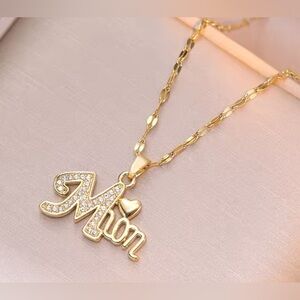 18K Gold Mom Nameplate Pave Diamond Inlay Accents Pendant Necklace Mother’s Day